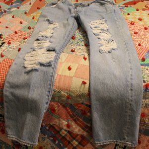 DISTRESSED 501 MENS LEVI'S BUTTON FLY - SIZE 31 X 30